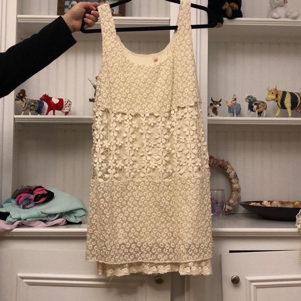 Bailey size large cream dress